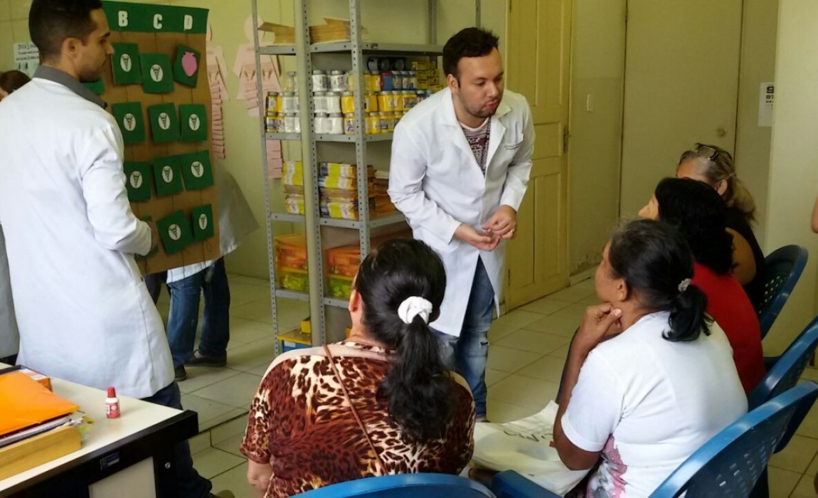 AcadÃªmicos de Fisioterapia promovem atividade no NÃºcleo de Apoio Ã  SaÃºde da FamÃ­lia, em BelÃ©m